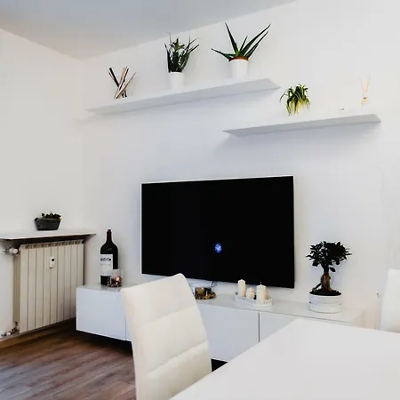 公寓 La Boutique Del Vento - Esclusivo In Pieno Centro 的里雅斯特