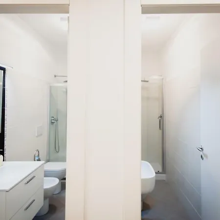 公寓 La Boutique Del Vento - Esclusivo In Pieno Centro 的里雅斯特