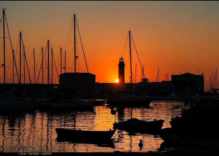 アパート La Boutique Del Vento - Esclusivo In Pieno Centro トリエステ
