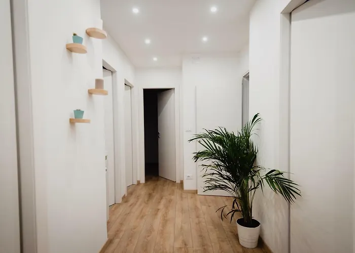 La Boutique Del Vento - Esclusivo In Pieno Centro アパート トリエステ